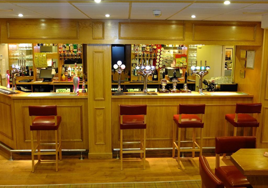 The Golden Lion Hotel Maryport Exteriör bild